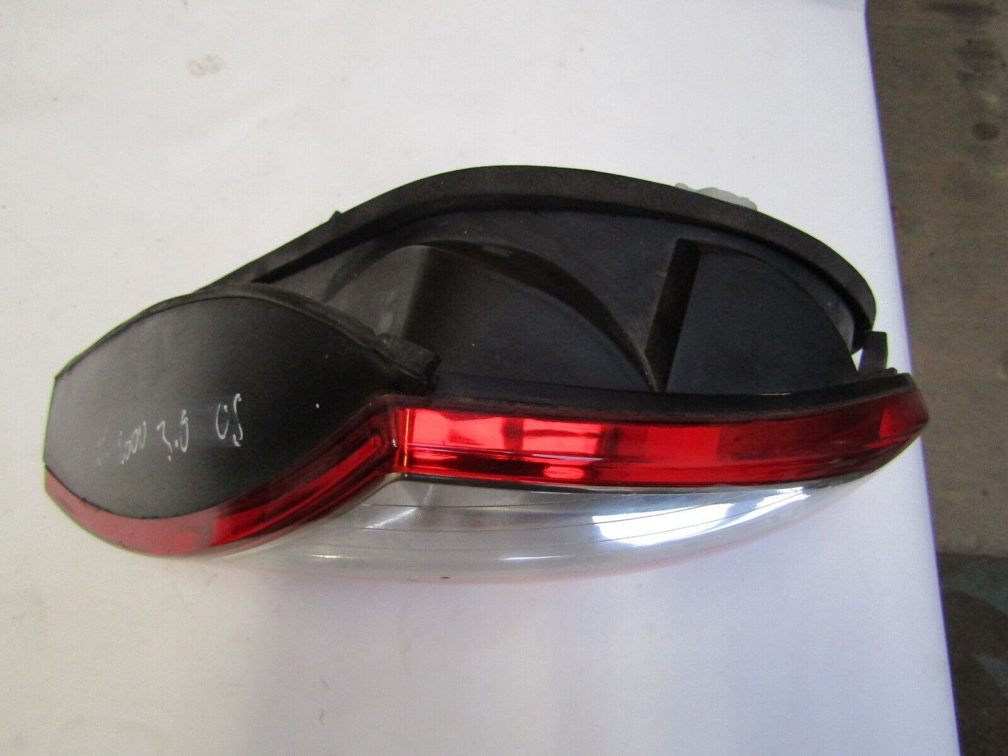 JAGUAR S TYPE O/S DRIVERS SIDE TAIL LIGHT