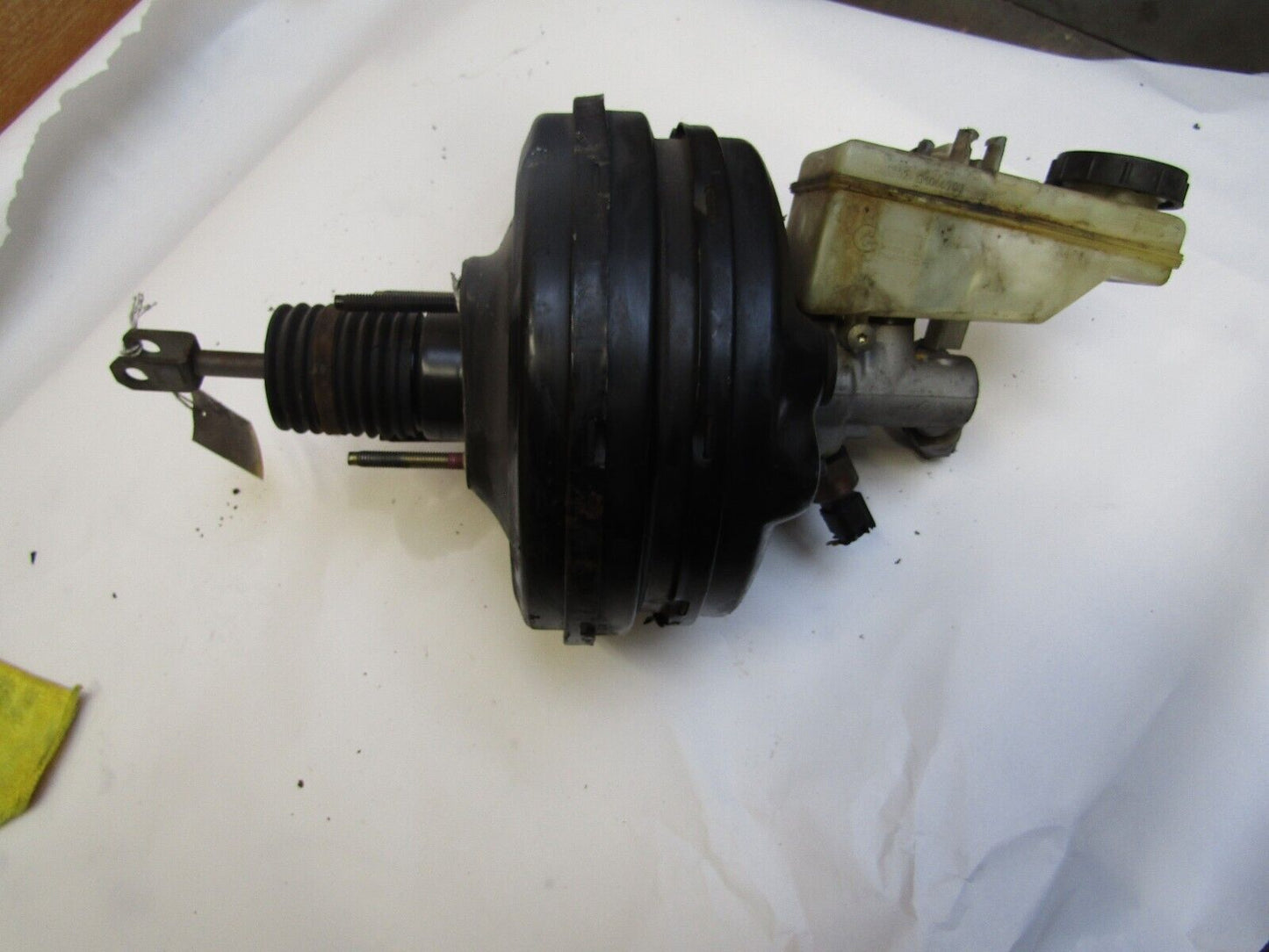 JAGUAR S TYPE 2.7 PETROL BRAKE SERVO/MASTER CYLINDER YR832B1