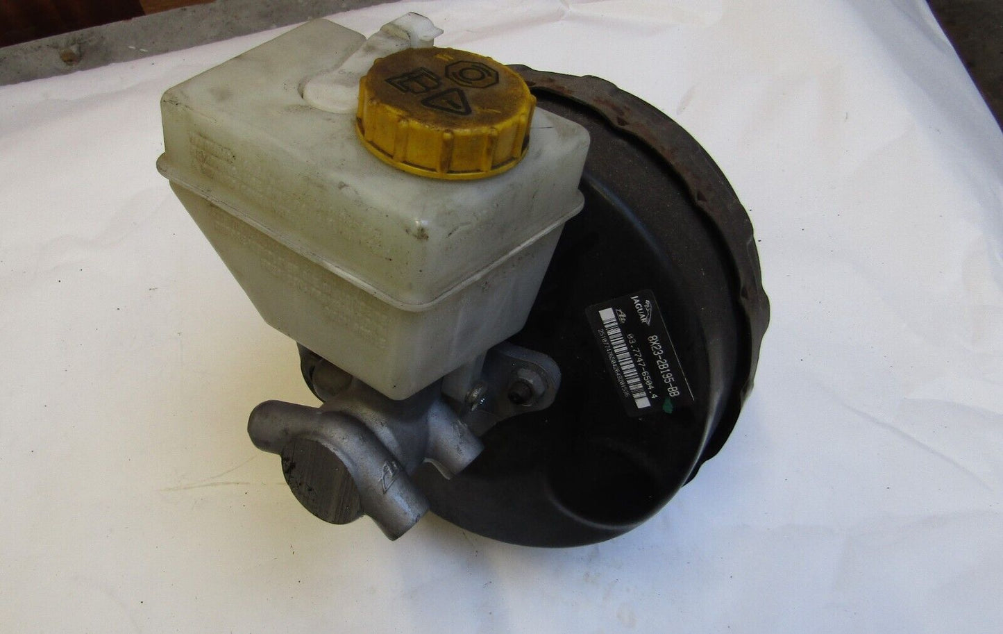 JAGUAR XF X250 2.7D /3.0D BRAKE SERVO WITH MASTER CYLINDER