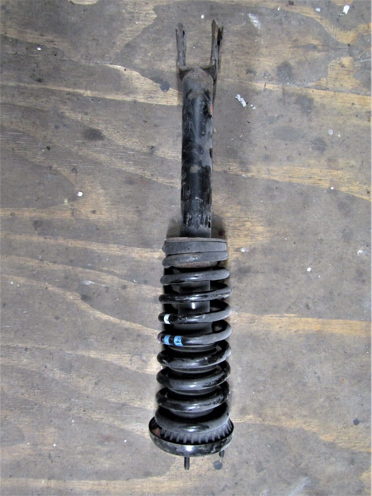 JAGUAR XF X250 2.7/3.0D FRONT SHOCK SPRING STRUT COMPLETE (FITS LEFT/RIGHT SIDE)