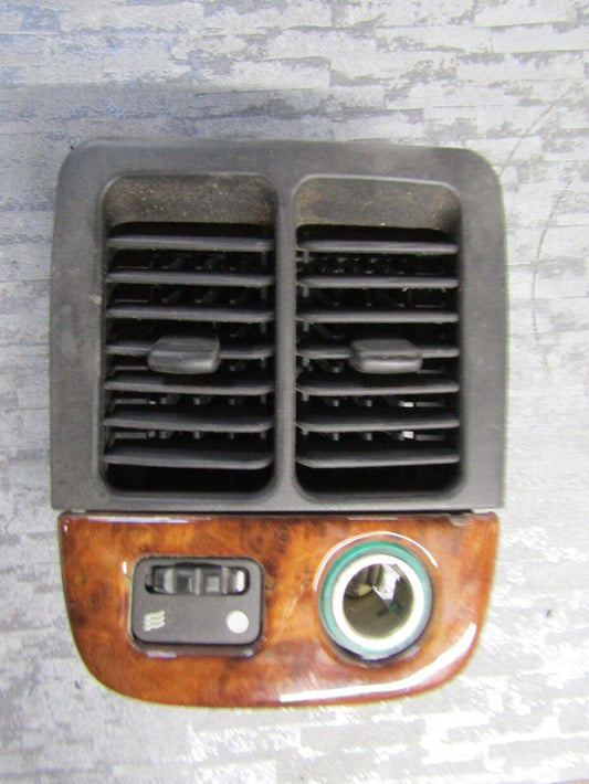 Jaguar XJ 3.2 PETROL AIR VENT/ LIGHTER UNIT