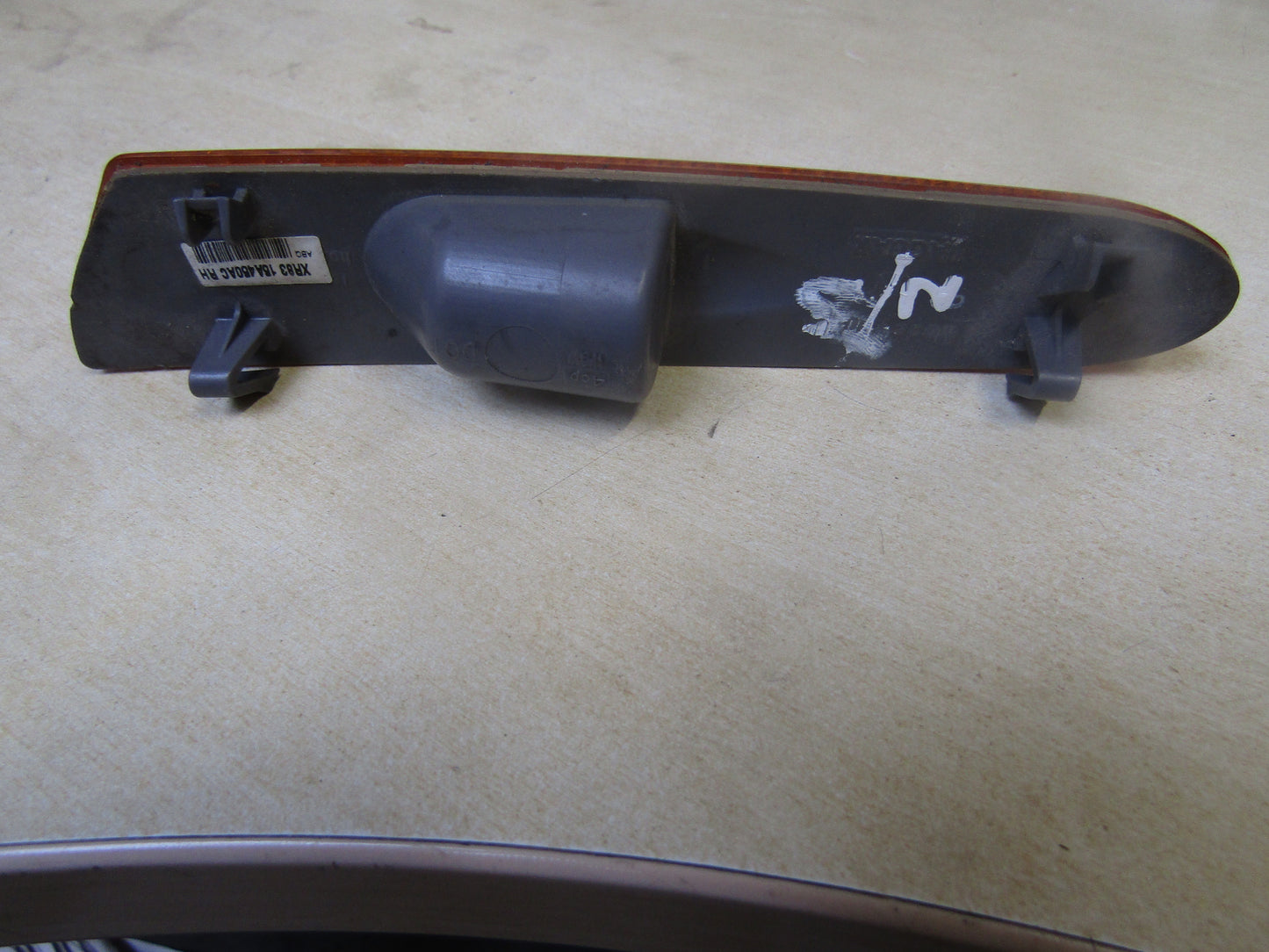 Jaguar S-Type 1999-2004 left rear/right front reflector