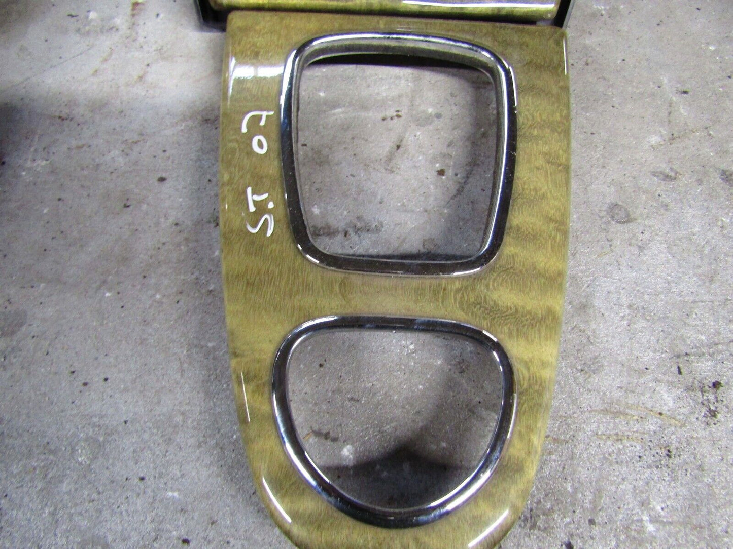 JAGUAR S-TYPE  GEAR SELECTOR SURROUND TRIM/ASHTRAY SET