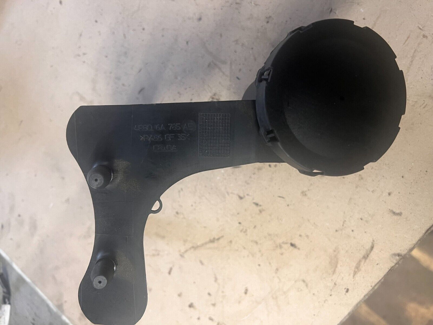 Jaguar XF 2.7D Oil Separator Breather 4R8Q-6A785-AE