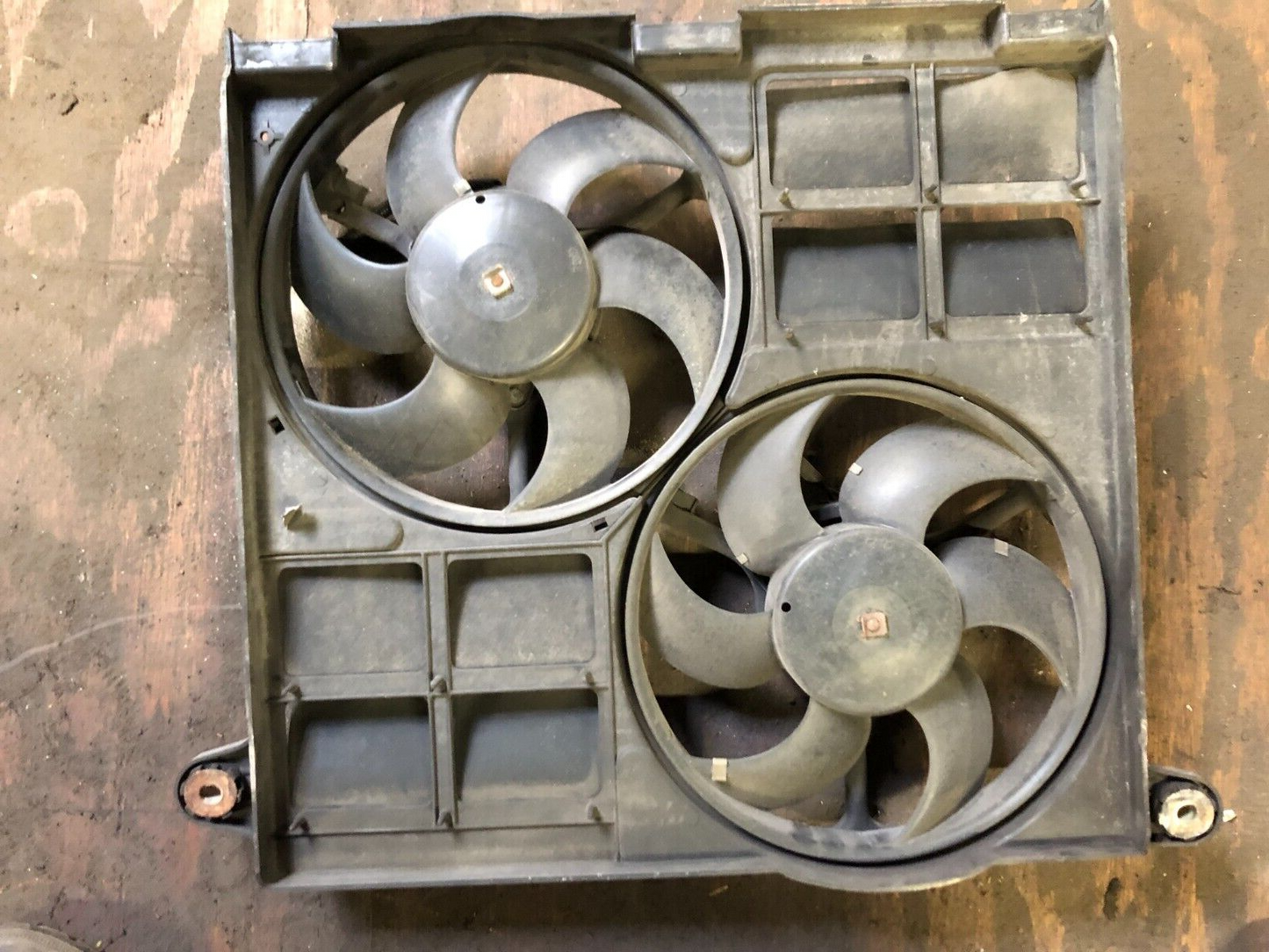 JAGUAR XJ8 X308 3.2 PETROL COOLING FAN ASSEMBLY