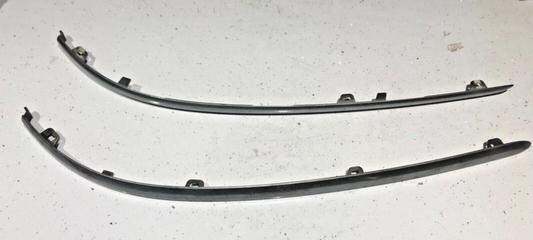 JAGUAR S TYPE X204 2006 GREY FRONT BUMPER MOULDING PAIR 4R83-17B970/17C753-BB