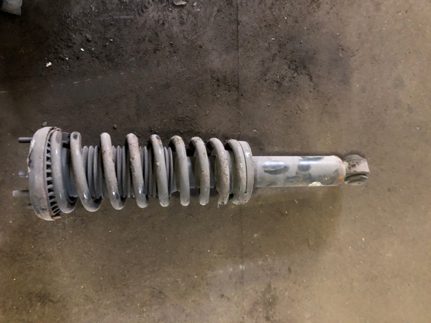 JAGUAR XF 2.2/2.7/3.0 D REAR SHOCK SPRING ABSORBER (FITS LEFT/RIGHT SIDE)