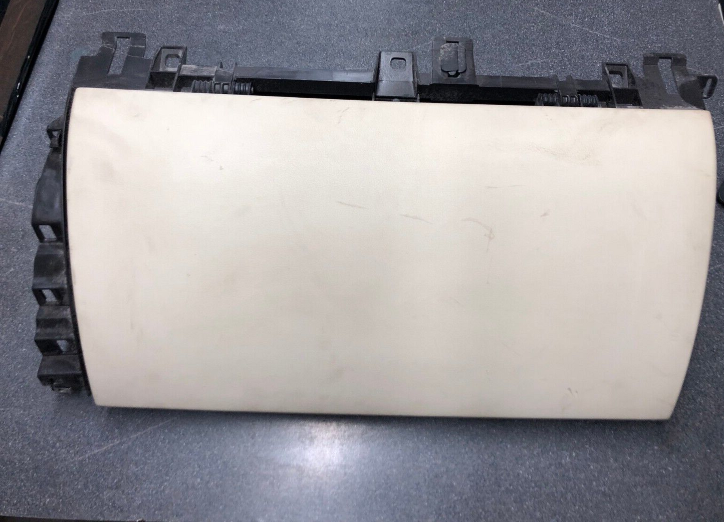 JAGUAR XF X250 GLOVE BOX STORAGE COMPARTMENT 2008 - 2011 CREAM