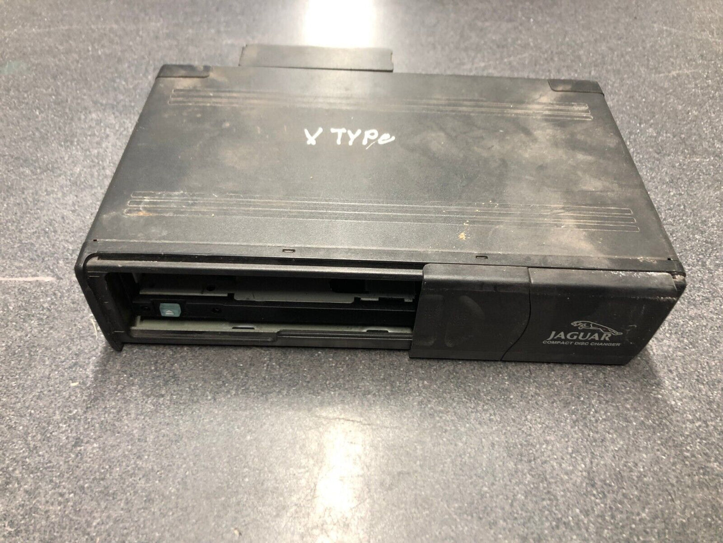 JAGUAR X-TYPE CD CHANGER 1X43-18C830-AC