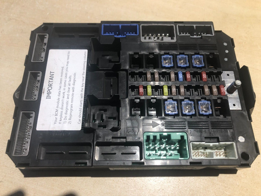 JAGUAR XF / XFR 2011-2012 FRONT SMART JUNCTION / FUSE BOX DX23-14B476-AE