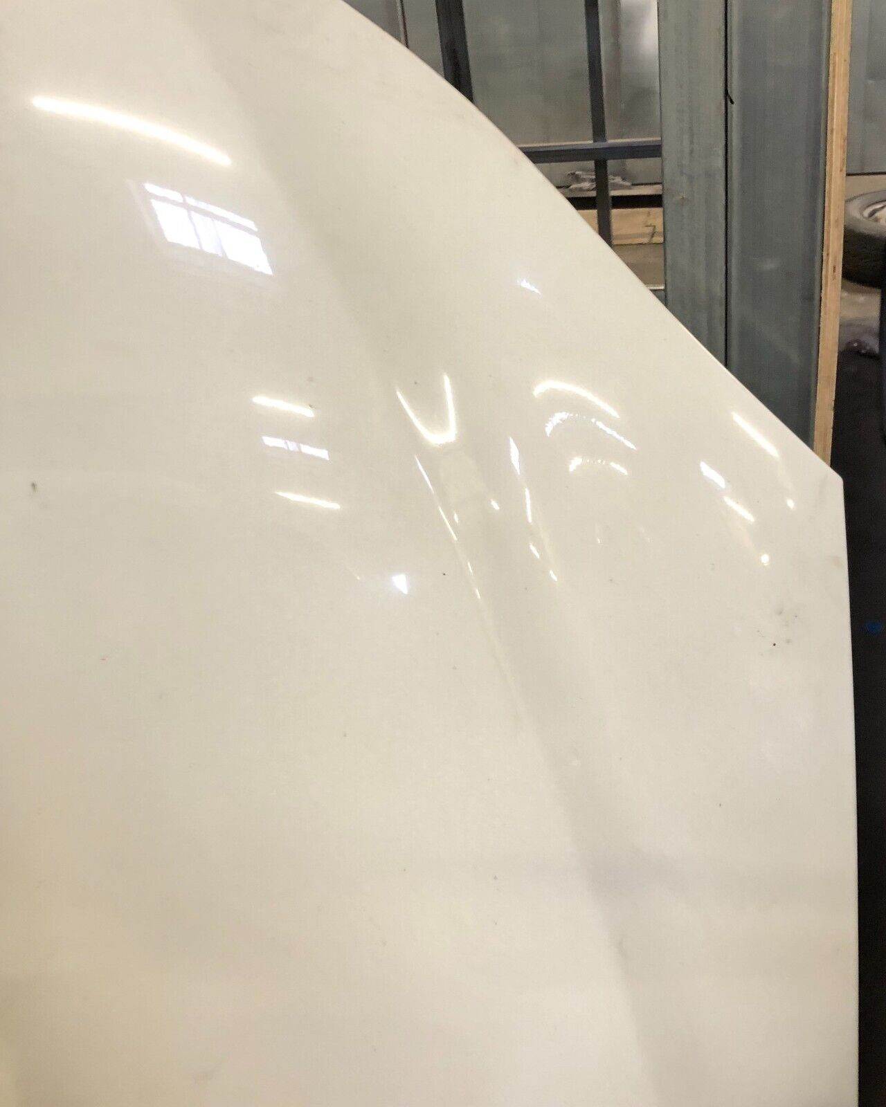 JAGUAR XF X250 SALOON FRONT BONNET HOOD IN WHITE