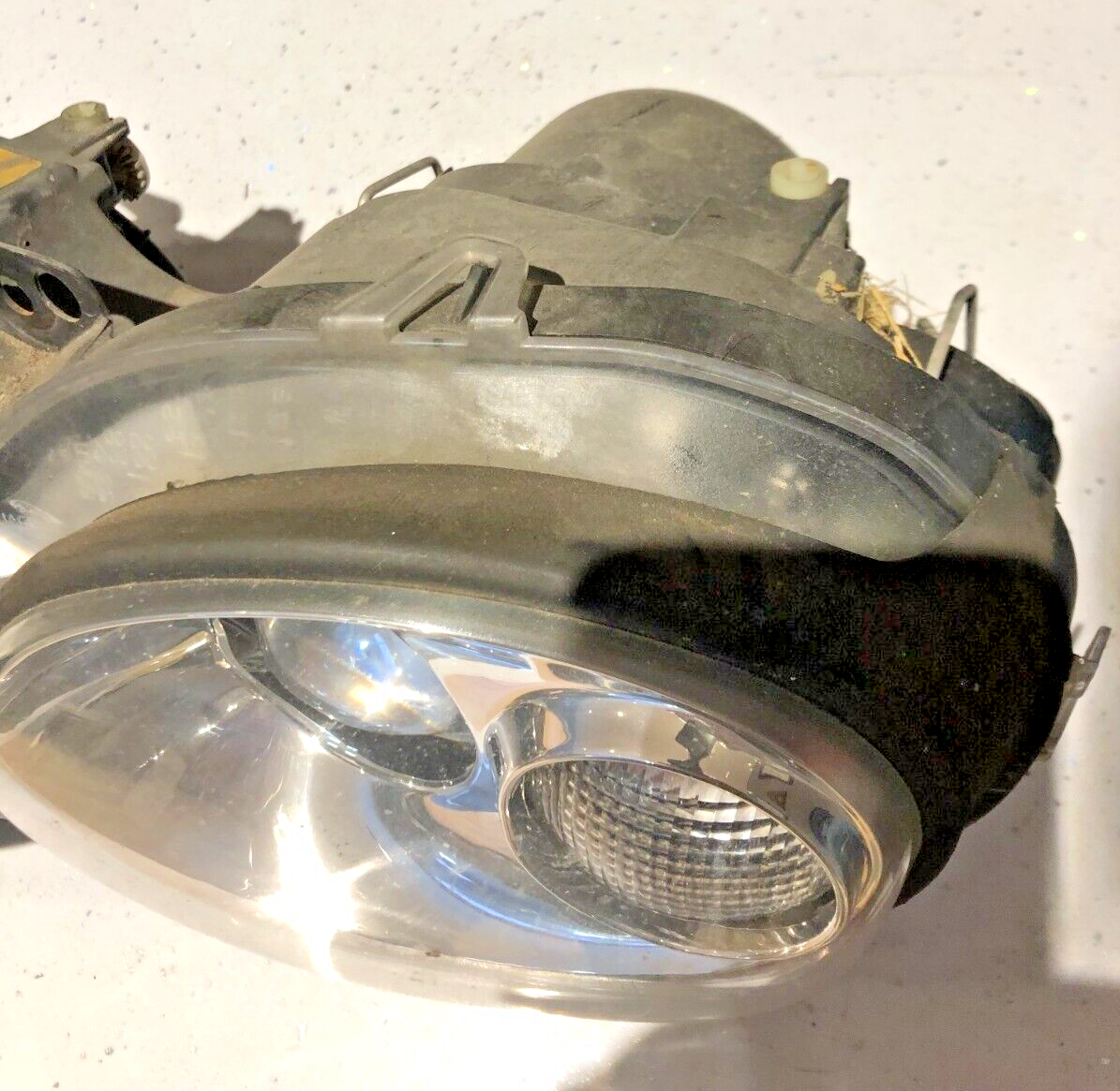 JAGUAR X-TYPE LEFT PASSENGER SIDE HEADLIGHT/LAMP WITH NEW ABS ADJUSTERS FITTED