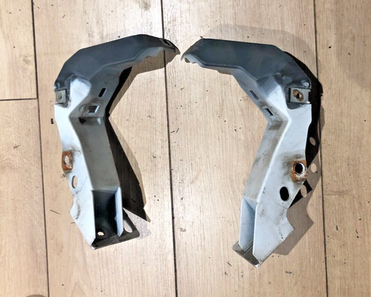 Jaguar XF 2011-2015 WING MOUNTING BRACKET / FENDER SUPPORT PAIR