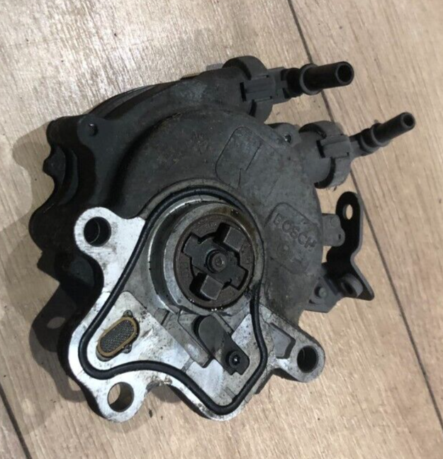 JAGUAR XF/S-TYPE/XJ 2.7D AUTO BRAKE VACUUM PUMP 4R8Q-2A451-AF 2008