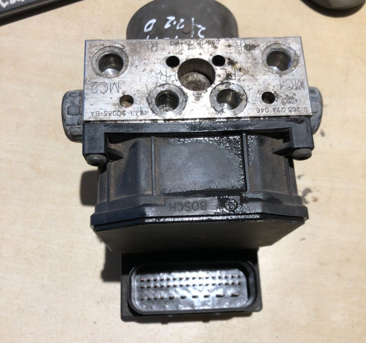 JAGUAR X-Type 2WD 2004-2007 4X43-2C285-BA ABS PUMP / MODULE