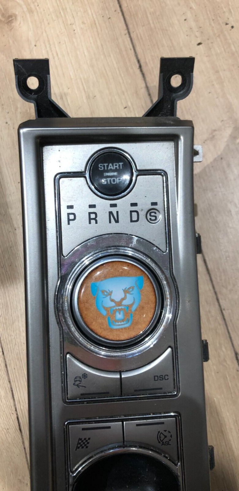 JAGUAR XF 3.0 DIESEL AUTOMATIC GEAR SELECTOR 9X23-7E453-DD