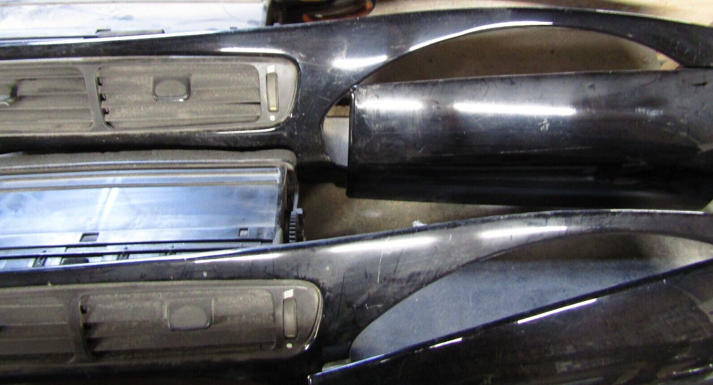 JAGUAR X TYPE DASHBOARD/VENTS  TRIM KIT X 1 ( PIANO BLACK ) 1X43-F045H48