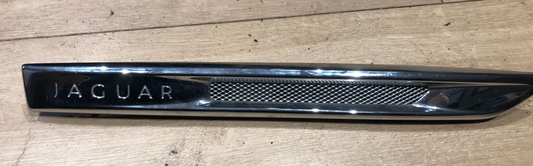 Jaguar XJ Front Right Hand Wing Vent Moulding Trim Genuine