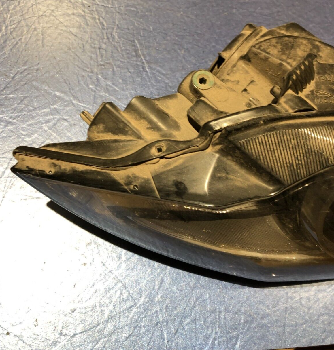 JAGUAR XF X250 2011-2015 HEADLIGHT HEADLAMP DRIVER SIDE CX23-13W09-DG