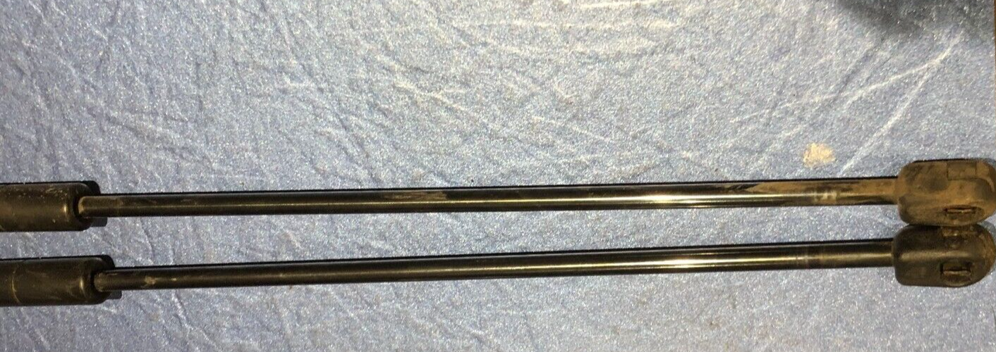 Jaguar XK8 XKR 1996-2006 BONNET STRUT PAIR