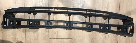 JAGUAR X-TYPE 2003-2007 FRONT BUMPER AIRDAM / LOWER GRILLE (PRE FACELIFT)