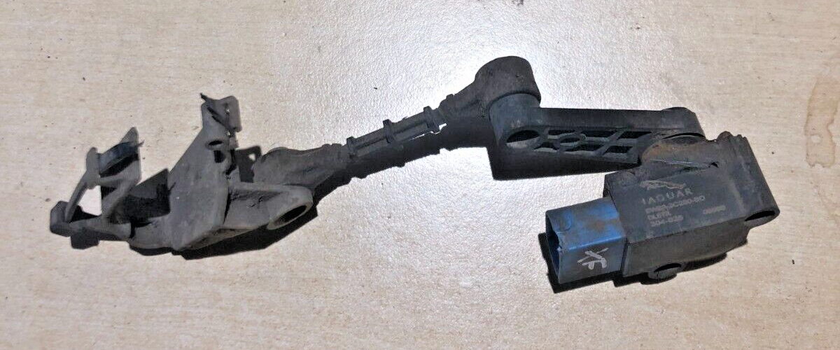 Jaguar XF XFR XK XKR 2009-2015 8W83-3C280 SUSPENSION HEIGHT SENSOR (RIGHT)