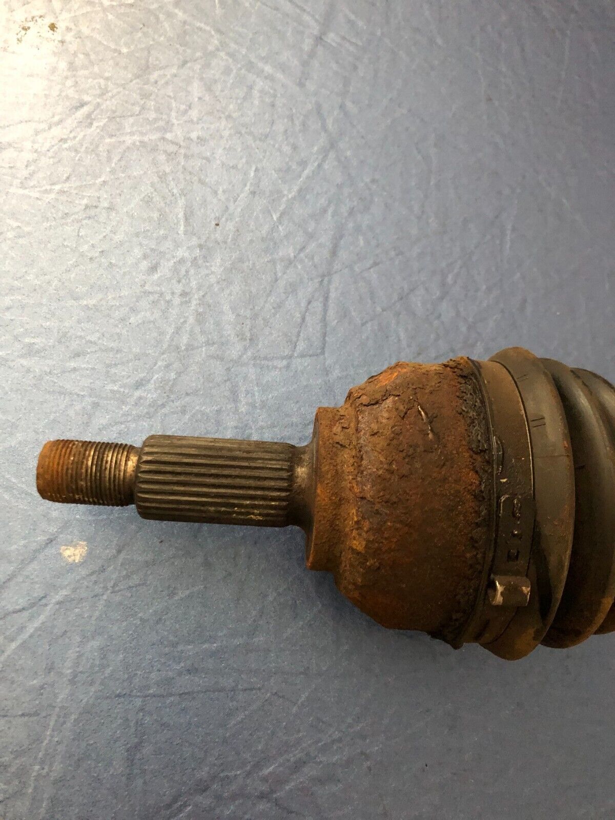 Jaguar X Type AUTOMATIC PASSENGER LEFT  DRIVESHAFT 2008 -2009