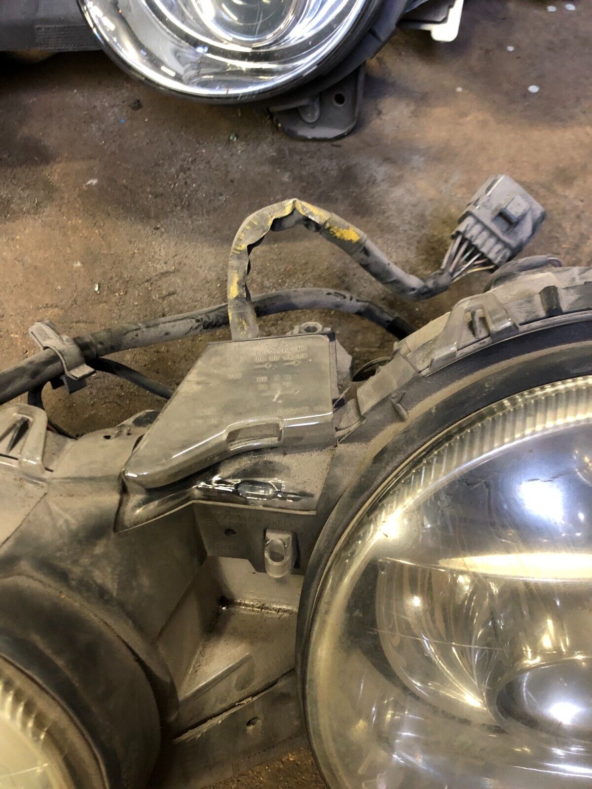JAGUAR S-TYPE XENON LEFT PASSENGER HEADLIGHT/LAMP +NEW ABS ADJUSTERS