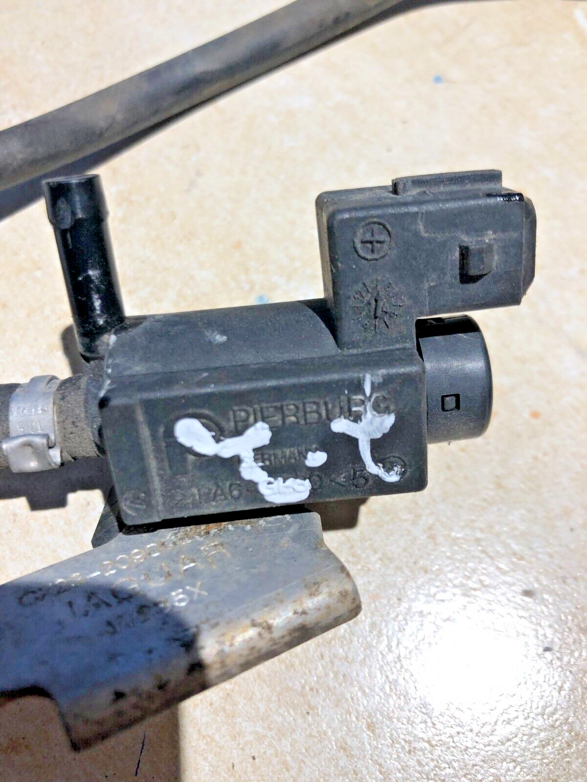 JAGUAR F-PACE XE XF 2.0 2.2 D VACUUM BOOST PRESSURE CONVERTER CONTROL VALVE