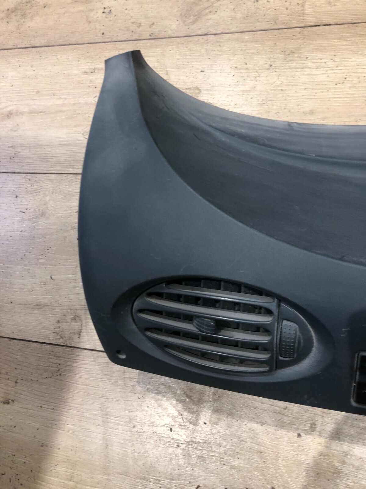 LDV Maxus - Dash Vent Facia Trim Surround (04 to 10)