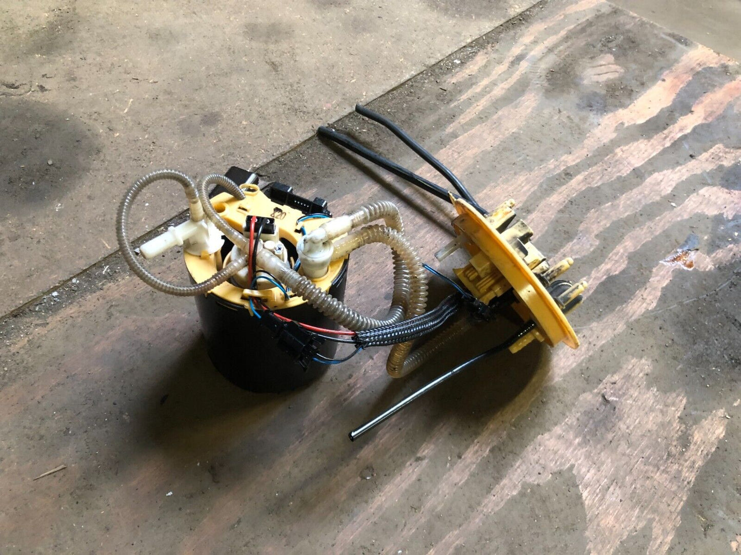 Jaguar XF / XJ 3.0 DIESEL 2009-2015 IN-TANK FUEL PUMP
