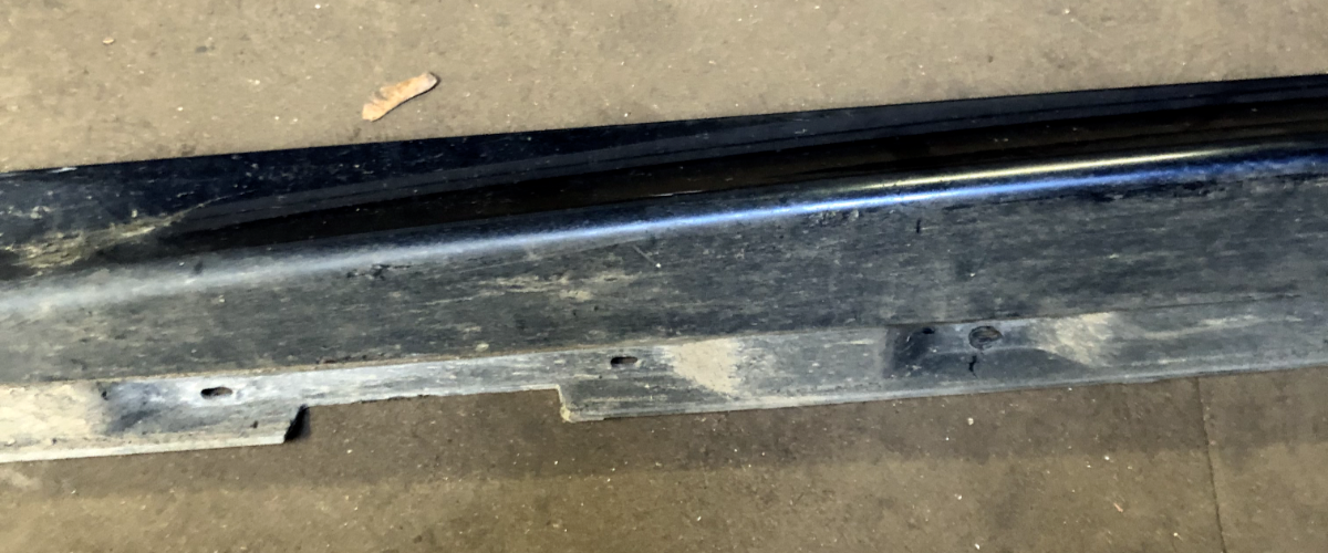 JAGUAR XF SPORT O/S & N/S SIDE SKIRT PAIR BLUE(JJX)