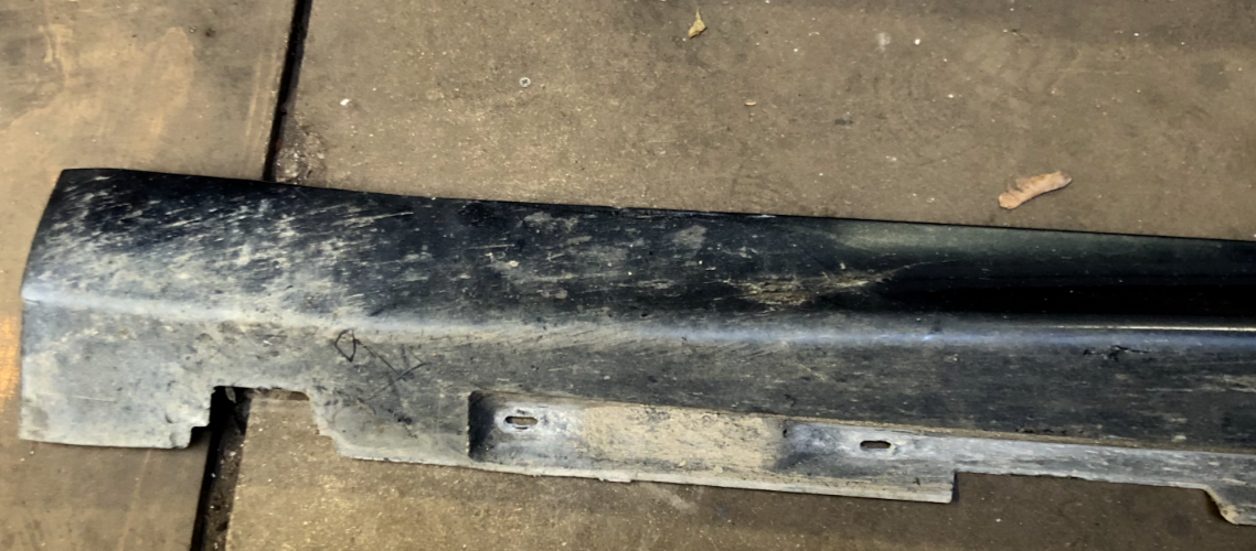 JAGUAR XF SPORT O/S & N/S SIDE SKIRT PAIR BLUE(JJX)