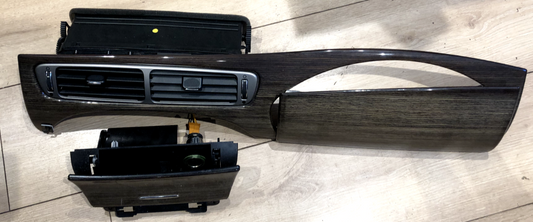 JAGUAR X TYPE DASHBOARD/VENTS TRIM KIT/ASH TRAY SET(WOOD EFFECT  )