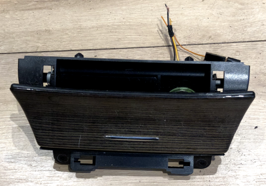 JAGUAR X TYPE DASHBOARD/VENTS TRIM KIT/ASH TRAY SET(WOOD EFFECT  )