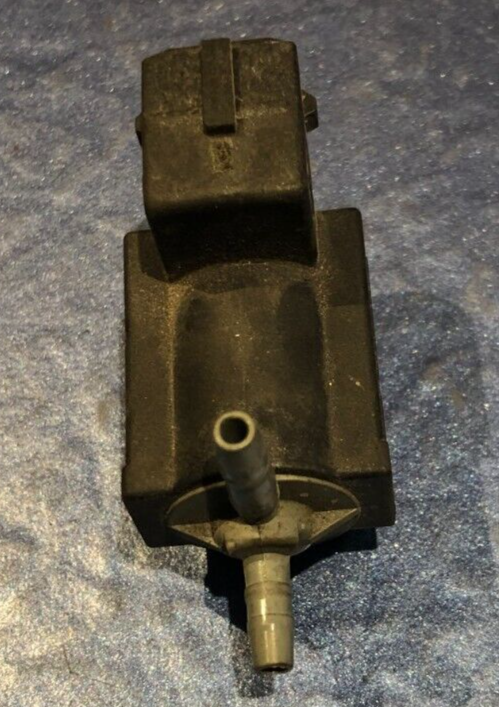 Jaguar XF X250 Solenoid Valve Pressure Converter for 3.0D 7.02428.00