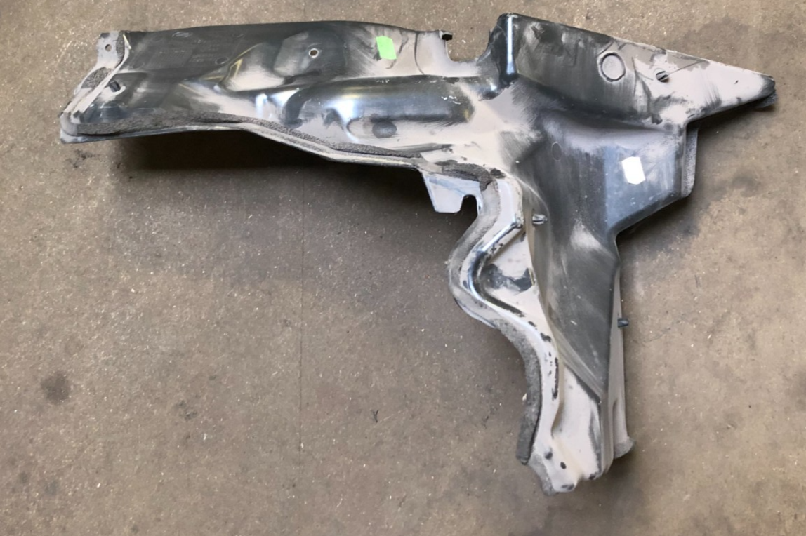 JAGUAR XE HEAT SHIELD UNDERTRAY L/R PAIR GX73-6D057/5-AC