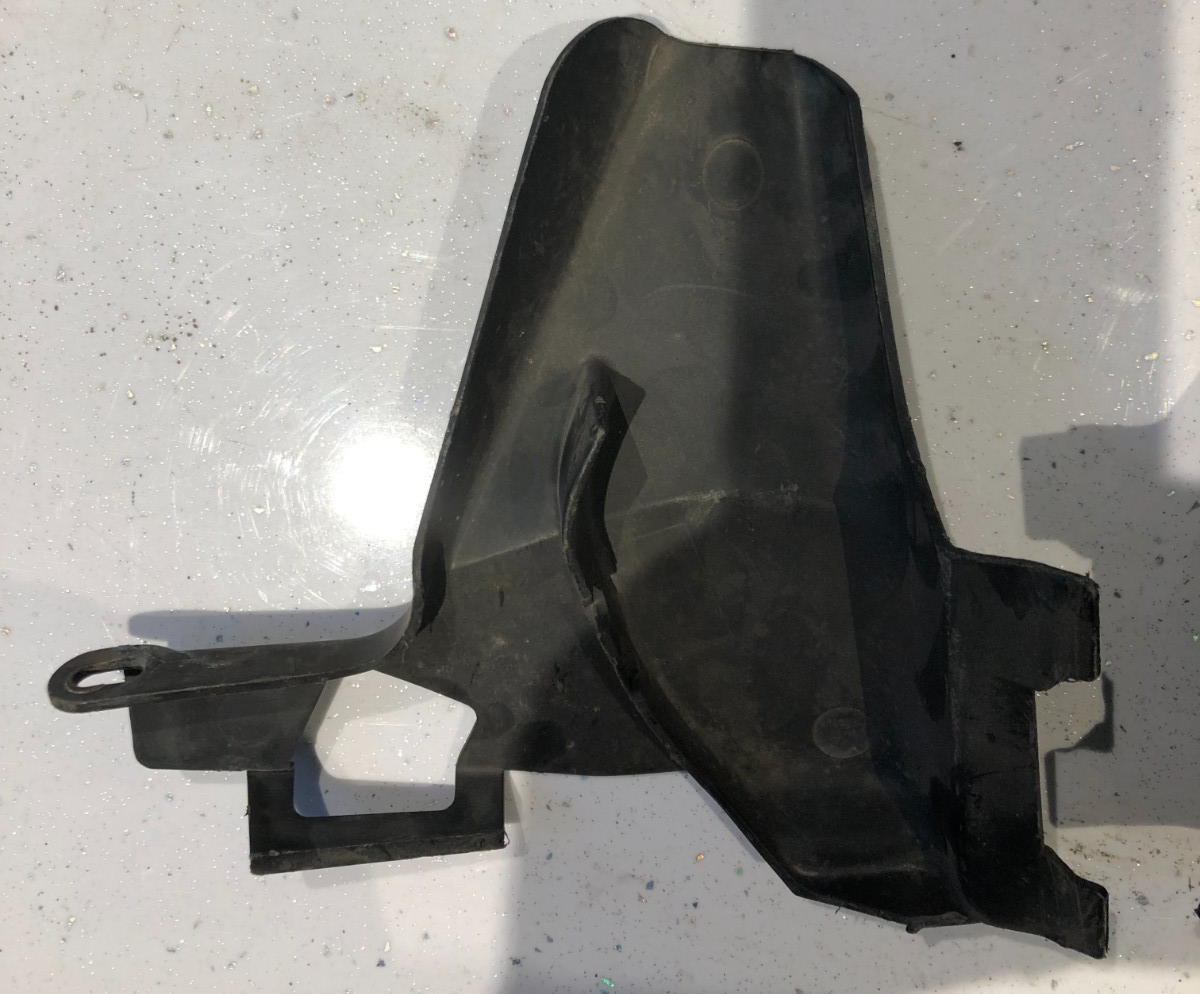 Jaguar XK8 XKR 1996-2006 WATER DEFLECTOR  WINDSCREEN SCUTTLE PANEL-PAIR