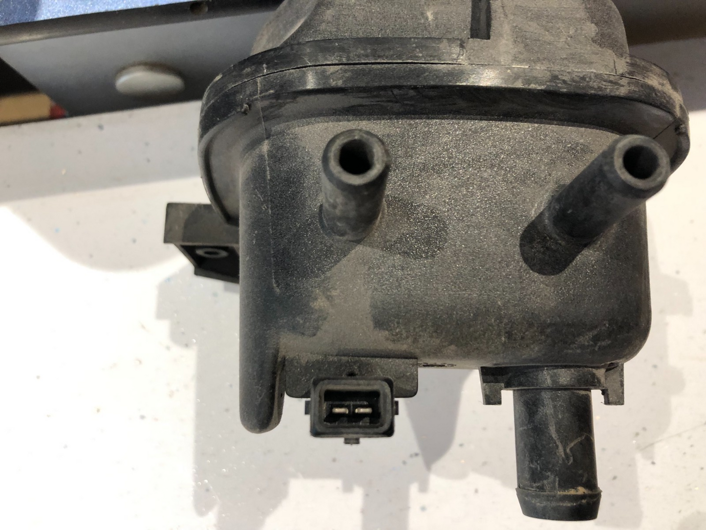 Jaguar XK8 4.0/4.2 V8 1996-2006 EXPANSION TANK / COOLANT FILL RESERVOIR BOTTLE