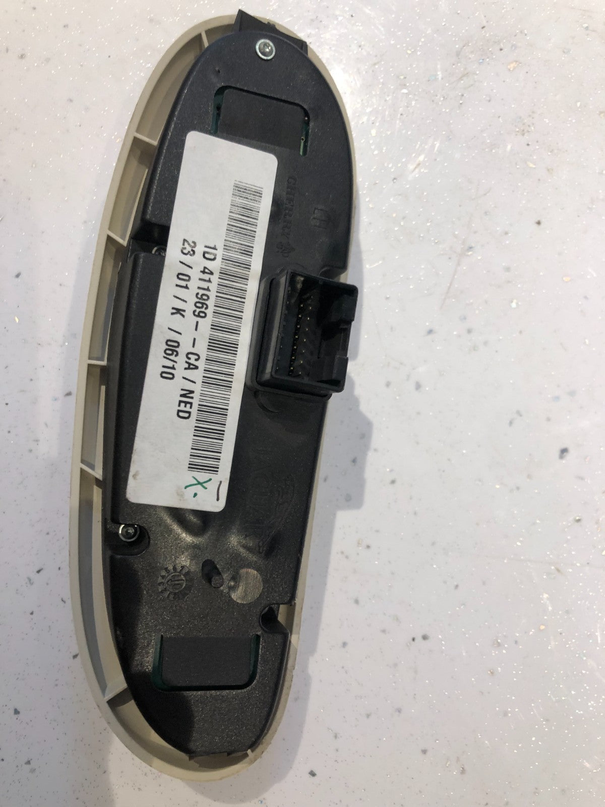 JAGUAR XK8 XKR 2000-2006 SEAT SWITCH FRONT LEFT CASHMERE (12-WAY)