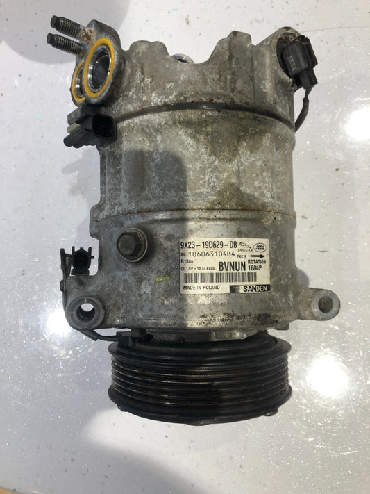JAGUAR AIR CONDITIONING PUMP / COMPRESSOR (C2D38611 / 9X23-19D629-DB