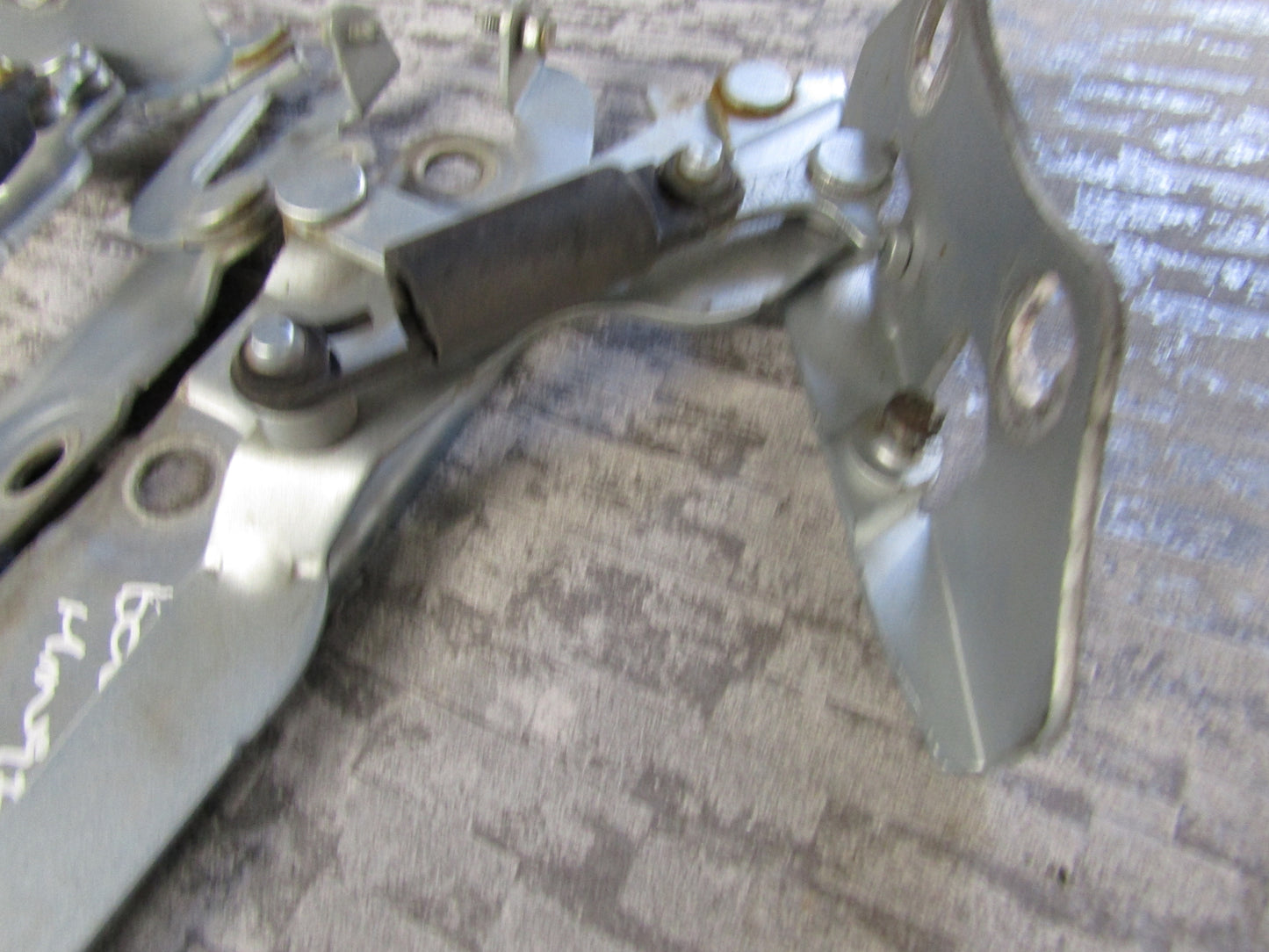 Jaguar XF X250 Bonnet Hinge Pair  LIGHT BLUE