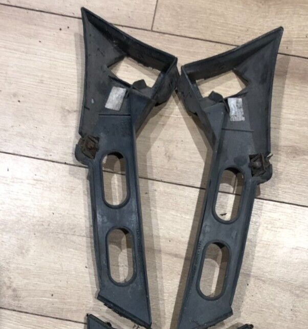 JAGUAR X-TYPE FACELIFT FRONT R/L BUMPER MOUNT SET