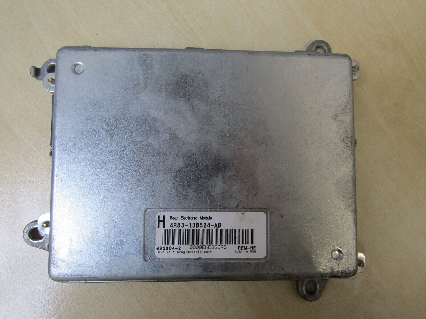 JAGUAR S TYPE REAR ELECTRONIC MODULE  2004-05 4R83 13B524 AB