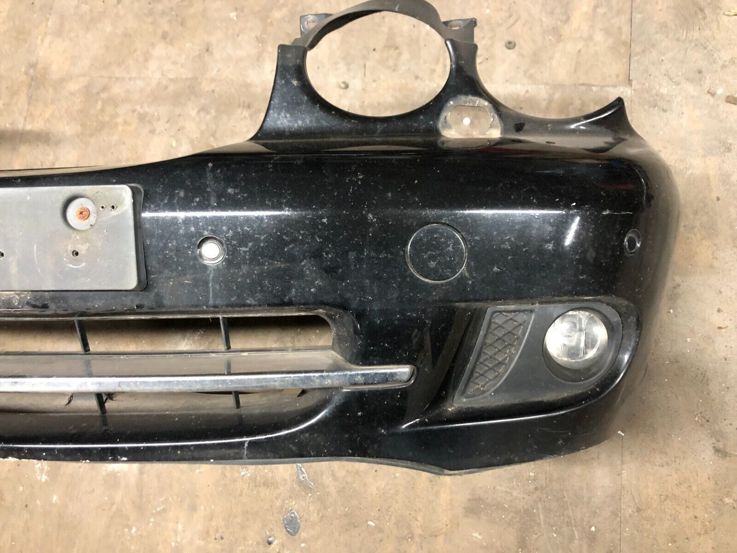 JAGUAR X-TYPE  FACELIFT FRONT BUMPER (Black)