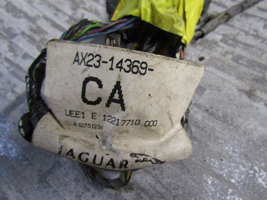 JAGUAR XF X250 3.0 D Front Parking Sensor Kit Wiring Loom AX23-14369-CA/CB