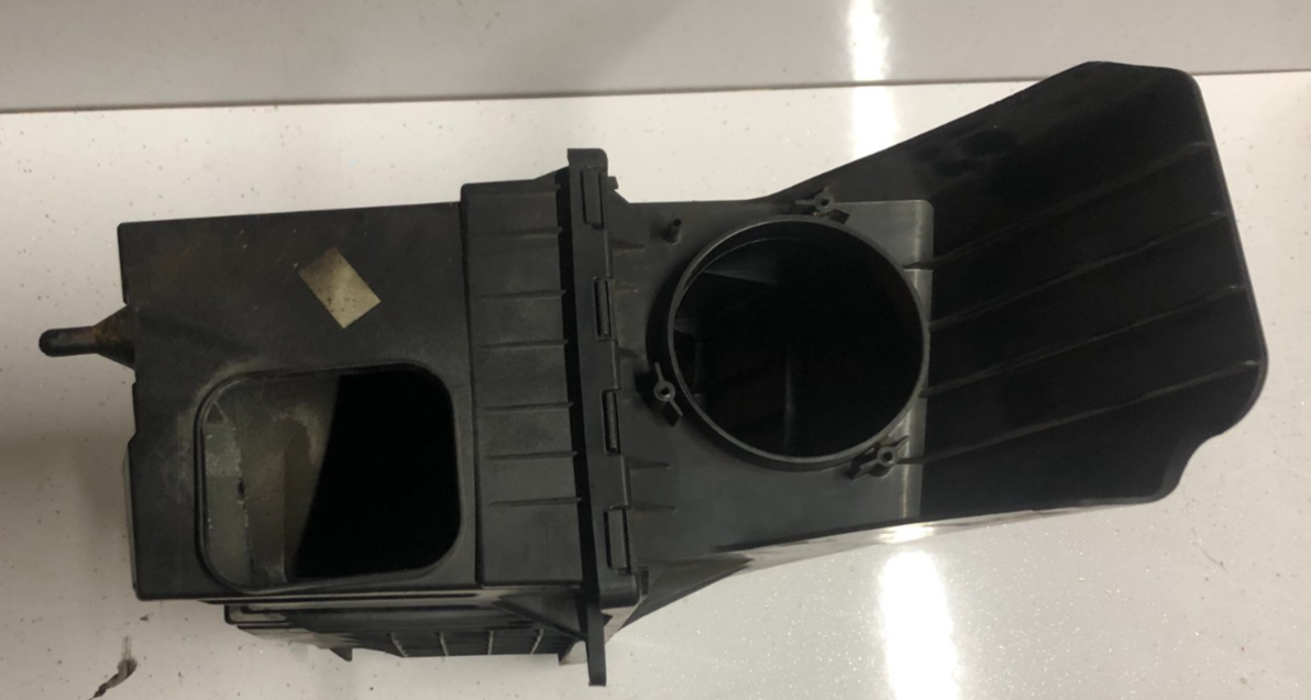 JAGUAR XF X250 DIESEL AIR FILTER BOX HOUSING 2011 4R83-9600-A