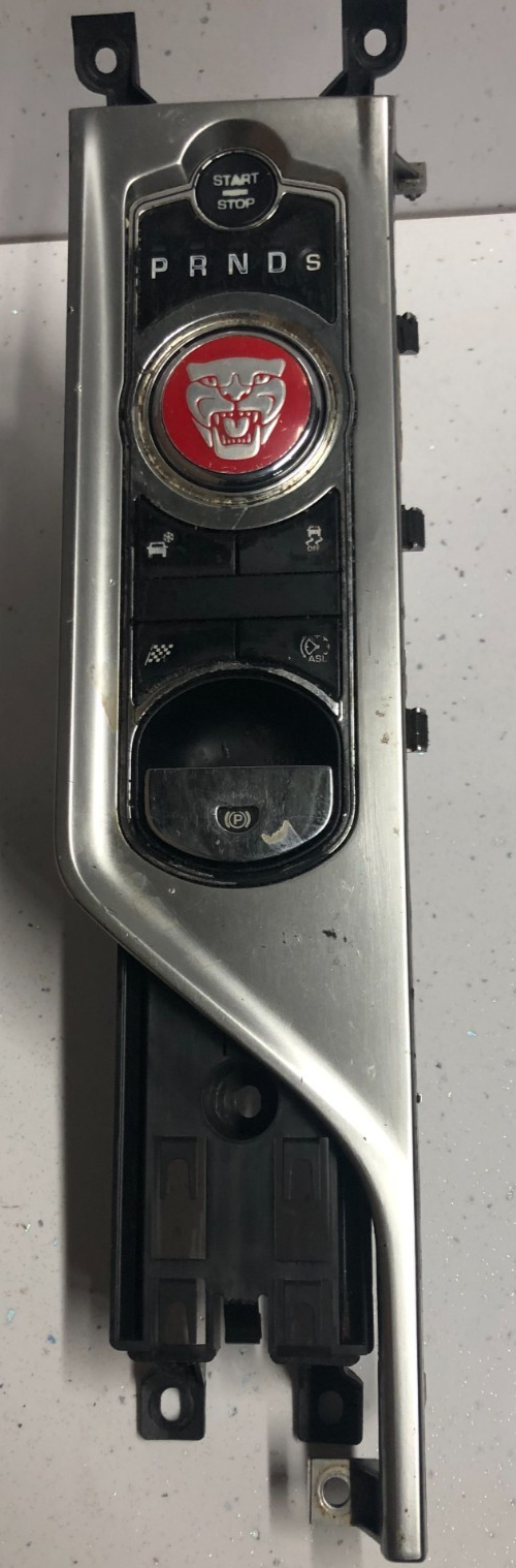 JAGUAR XF 2.2 DIESEL AUTOMATIC GEAR SELECTOR CX23-7E453-DE