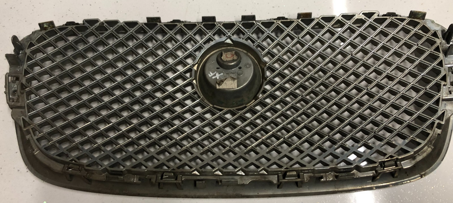 JAGUAR XF 2008-2011 CHROME MESH GRILLE WITH CHROME SURROUND 8X23-8A100