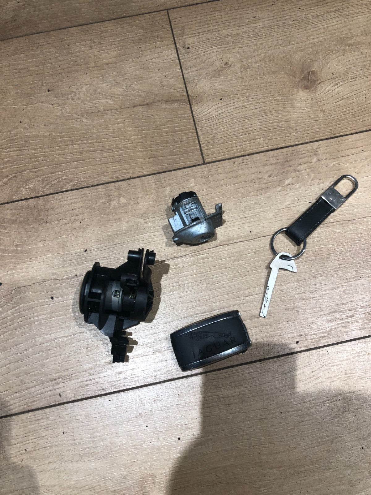 JAGUAR XF LOCK SET